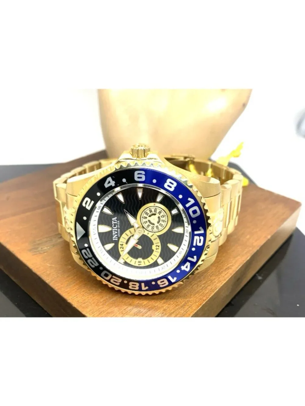 Invicta Men's Watch 47303 Grand Diver Swiss Automatic Blac Dial Gold Steel 47mm